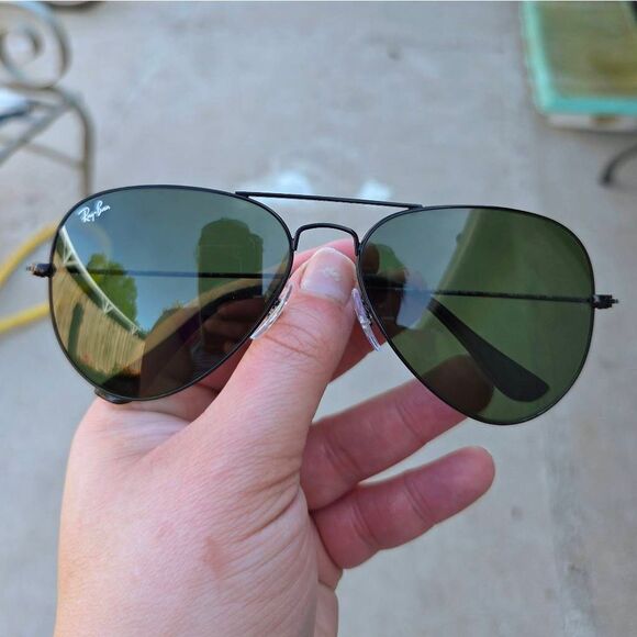 Ray-ban Aviators Black Metal Frame & Dark Green G-15 Lens Sunglasses - Picture 3 of 8